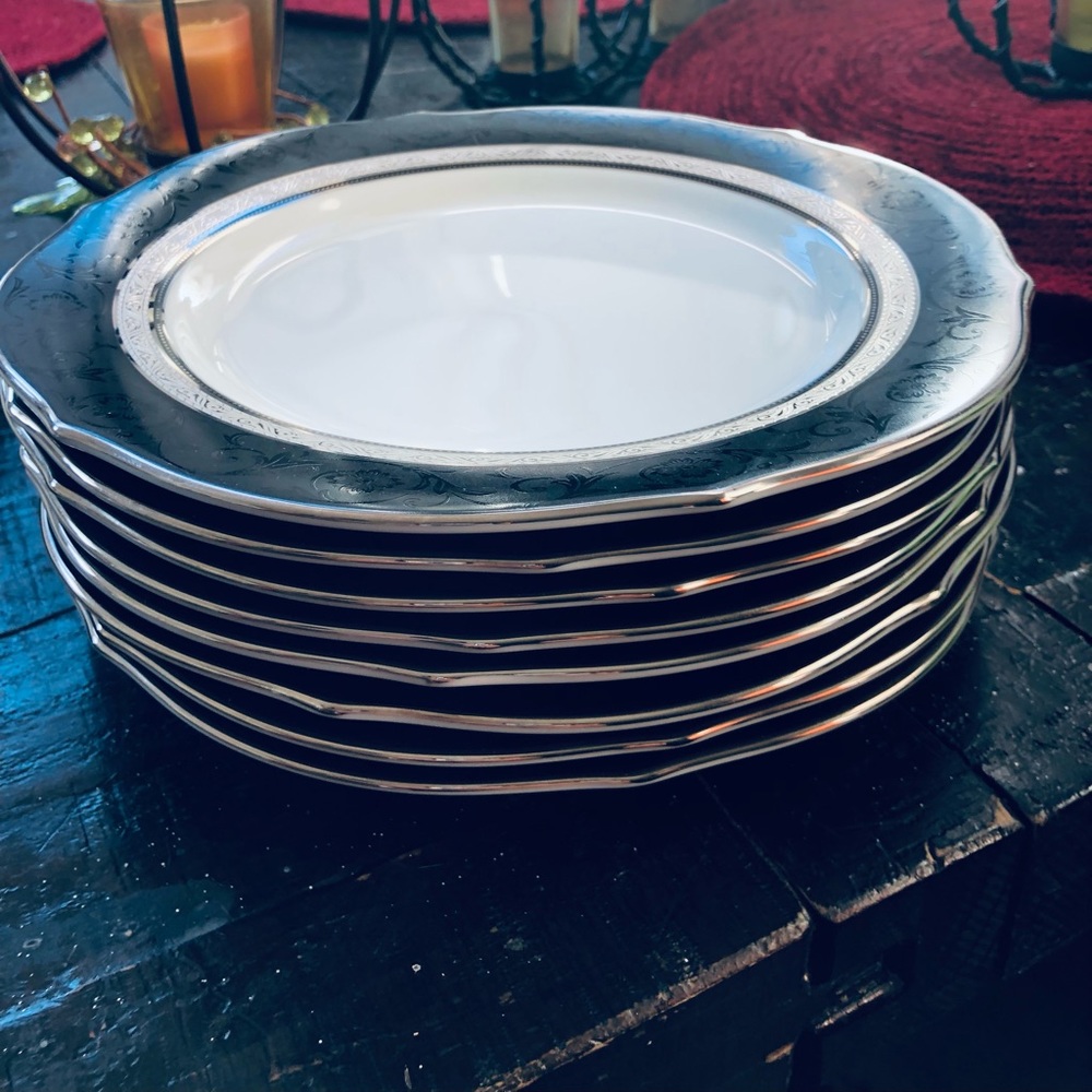 KINGSWOOD PLATINUM CONTEMPORARY FINE CHINA BY NORITAKE ARI LANKA